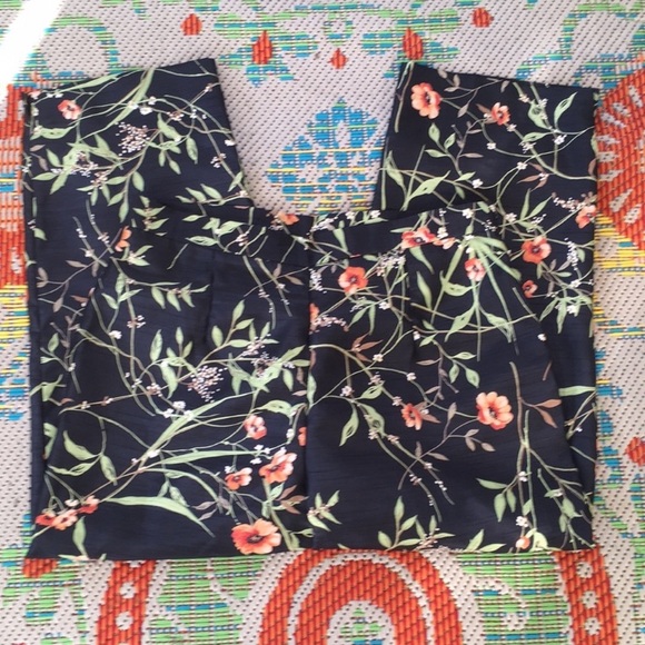 Floral Print Pants - Size 12 - Picture 7 of 7
